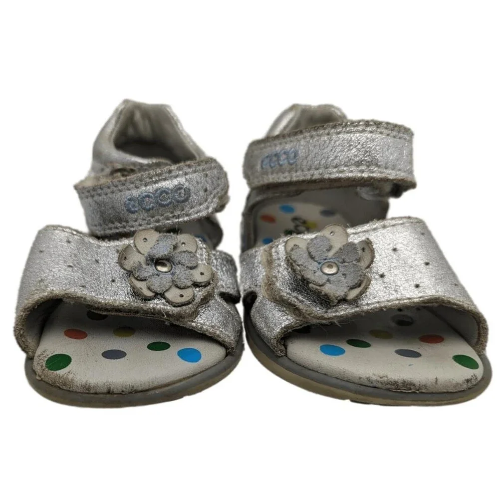 Ecco Silver Flower Sandals Size Baby 4.5/EU 20